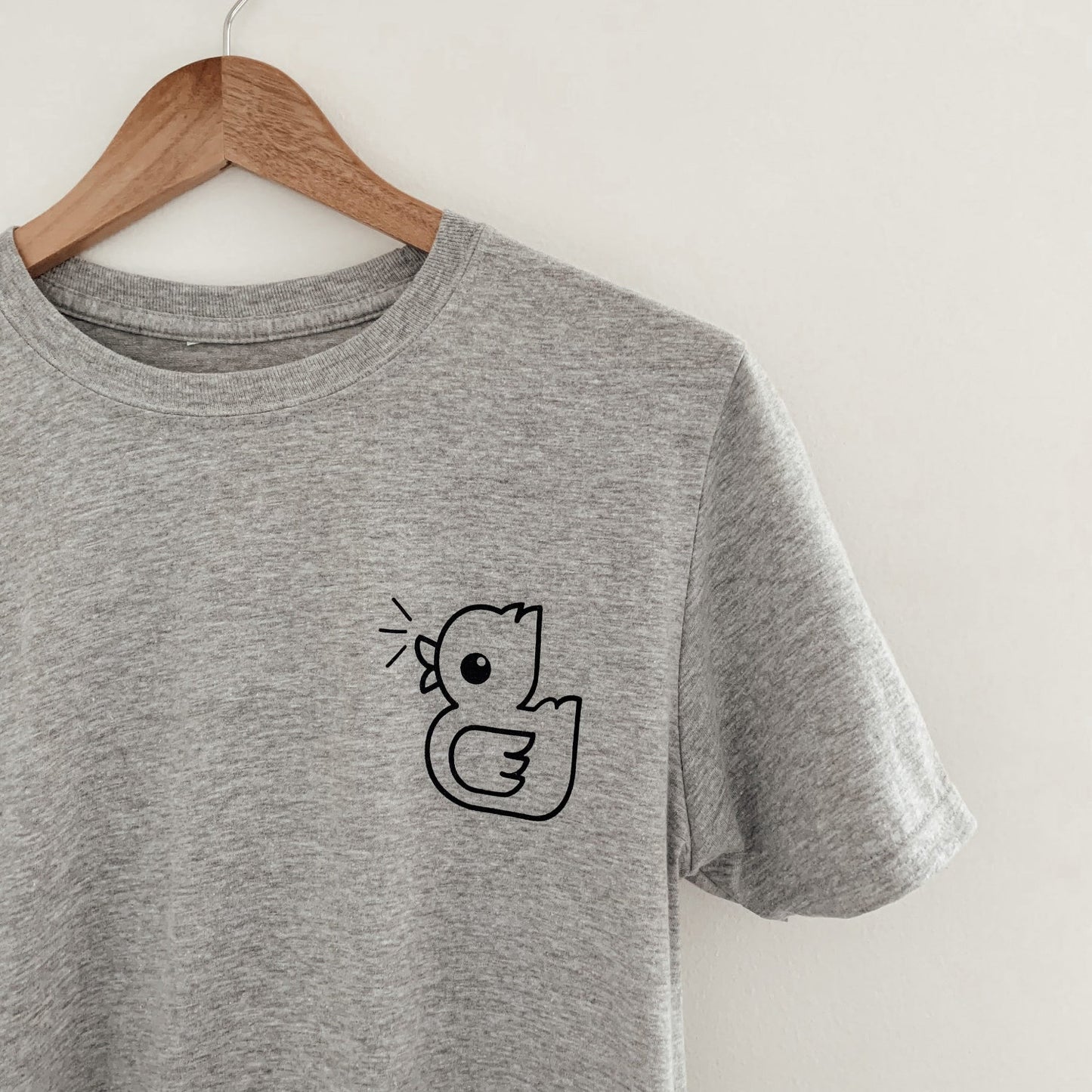 tshirt, basic tshirt, minimalist style, duck shirt, apparel, animal shirt, graphic tshirt, unisex clothing