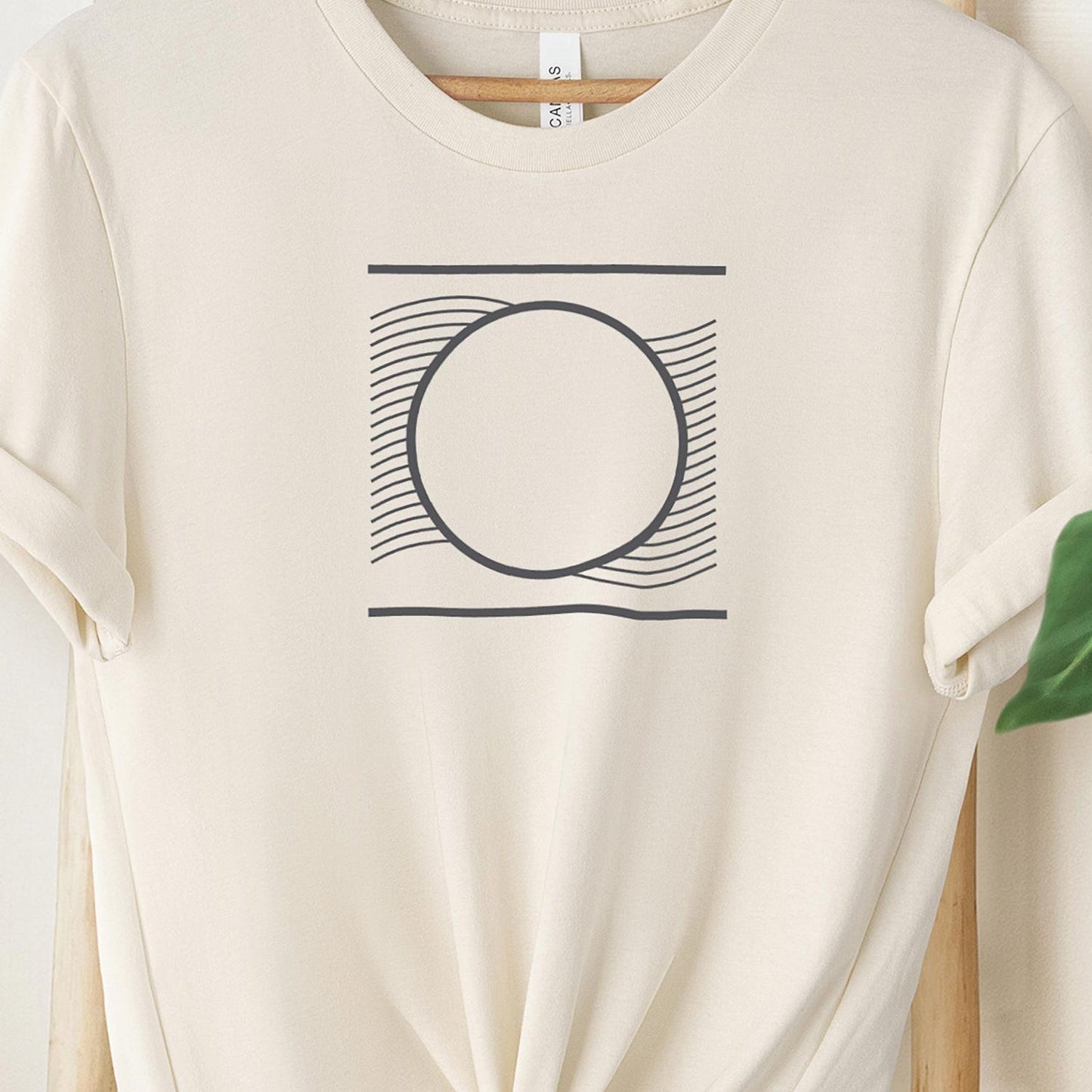 Free Flow Tee | Minimalistic Line Art | Minimalist T-Shirt - Unisex Graphic Tee, Soft Cotton Casual Wear