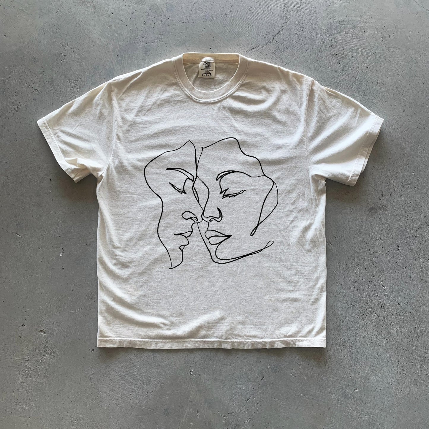 Couples Minimalist T-Shirt, Unisex Love Tee, Line Art Graphic Shirt, Romantic Gift, Couple's Clothing, Anniversary Present