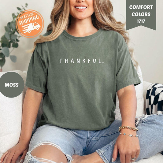 Comfort Colors Thankful T-Shirt: Minimalist Thanksgiving Tee