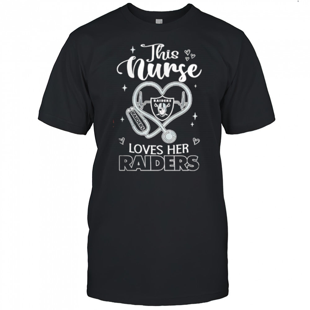 This nurse love her Las Vegas Raiders shirt