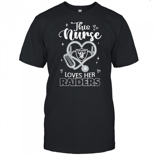 This nurse love her Las Vegas Raiders shirt