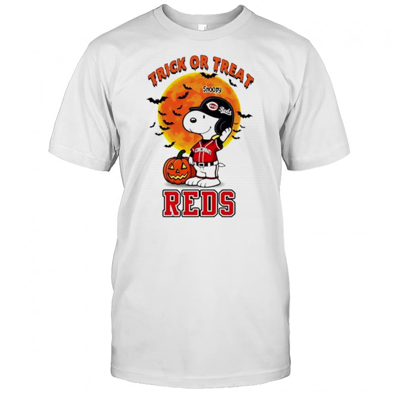 Trick or Treat Cincinnati Reds Snoopy Halloween shirt
